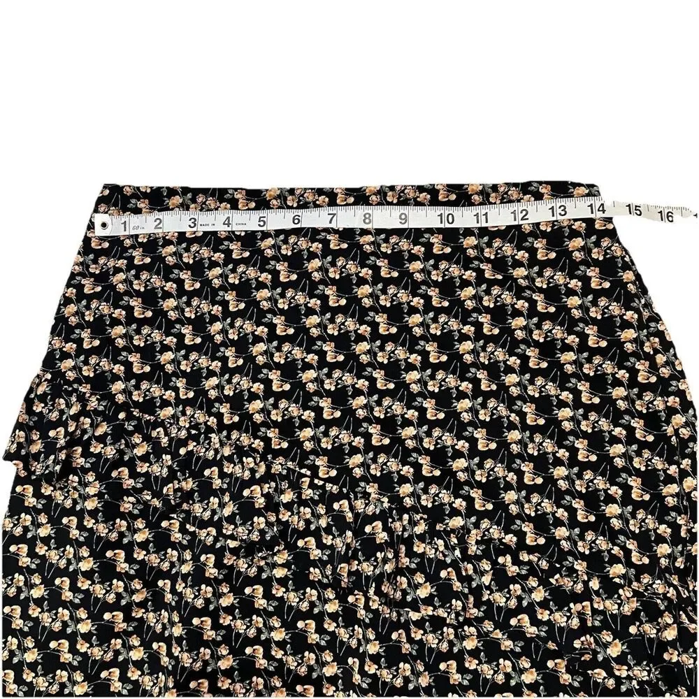 Luna Black Floral Tiered Midi‎ Skirt Womens Medium Elastic Waist Ruffle Boho